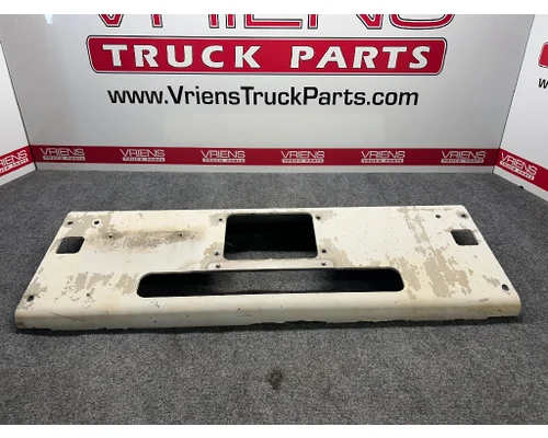 KENWORTH T880 Bumper Assembly, Front