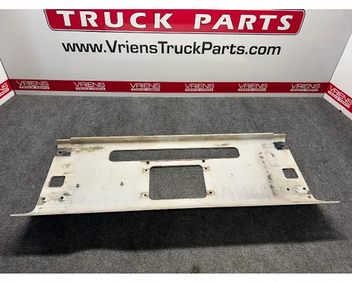 KENWORTH T880 Bumper Assembly, Front