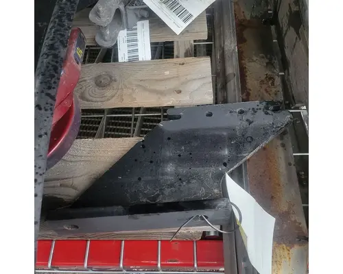 KENWORTH T880 Bumper Bracket, Front