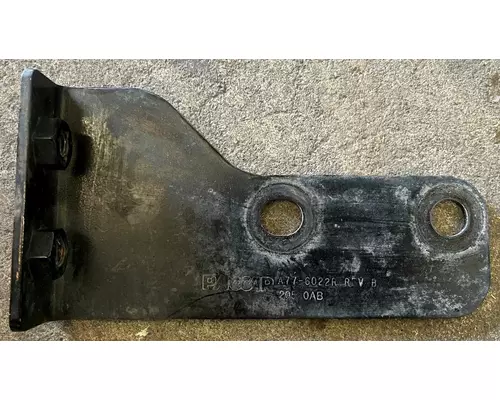 KENWORTH T880 Bumper Bracket, Front