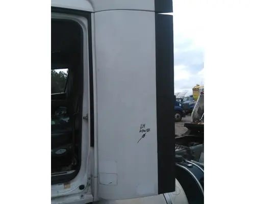 KENWORTH T880 CAB EXTENSION