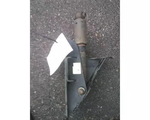 KENWORTH T880 CAB MOUNT,BRACKET