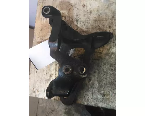 KENWORTH T880 CAB MOUNT,BRACKET