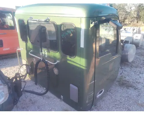 KENWORTH T880 CAB