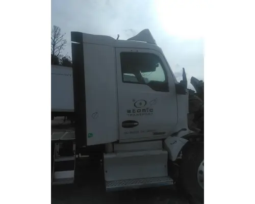 KENWORTH T880 CAB