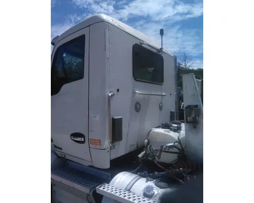 KENWORTH T880 CAB
