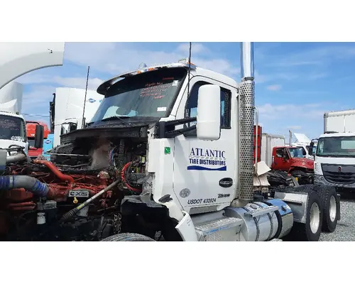 KENWORTH T880 CAB