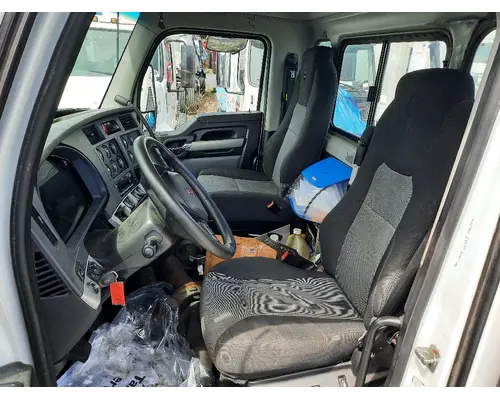 KENWORTH T880 CAB