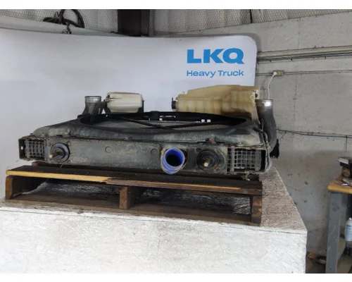 KENWORTH T880 COOLING ASSEMBLY (RAD, COND, ATAAC)