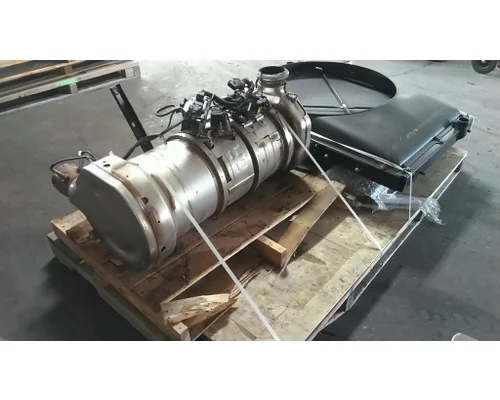 KENWORTH T880 COOLING ASSEMBLY (RAD, COND, ATAAC)