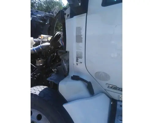 KENWORTH T880 COWL