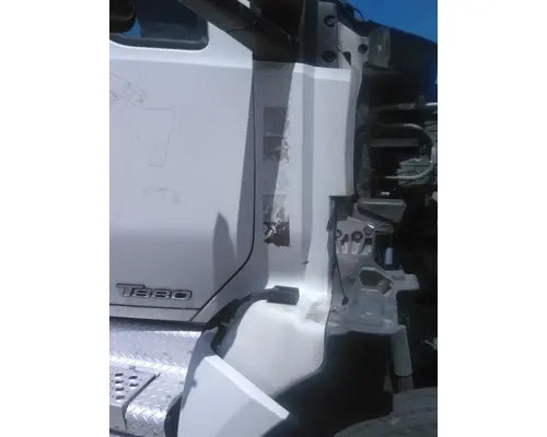 KENWORTH T880 COWL