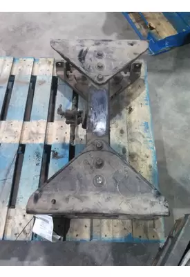 KENWORTH T880 CROSSMEMBER