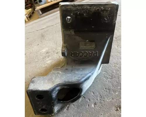 KENWORTH T880 Cab Mount