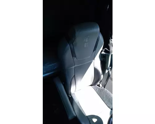 KENWORTH T880 Cab