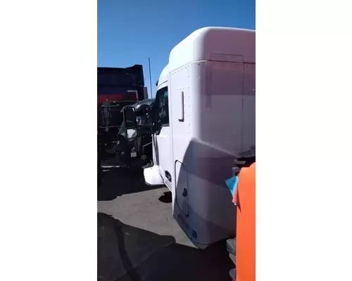 KENWORTH T880 Cab