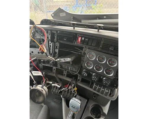 KENWORTH T880 Cab