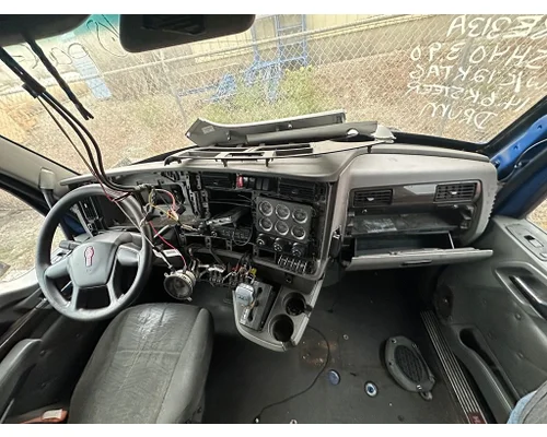 KENWORTH T880 Cab
