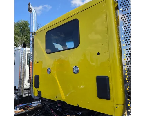 KENWORTH T880 Cab