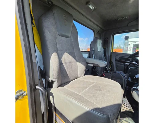 KENWORTH T880 Cab