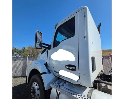 KENWORTH T880 Cab