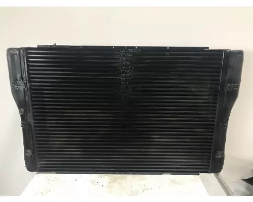 KENWORTH T880 Charge Air Cooler (ATAAC)