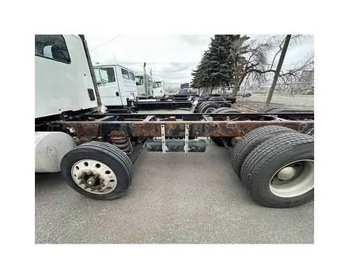 KENWORTH T880 Complete Vehicle