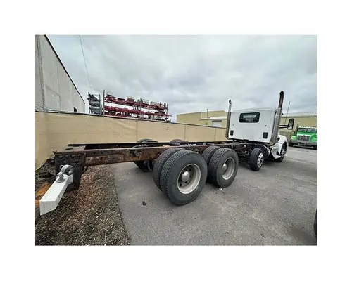 KENWORTH T880 Complete Vehicle