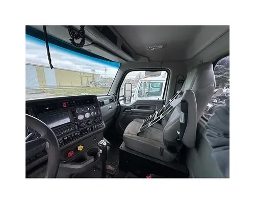 KENWORTH T880 Complete Vehicle