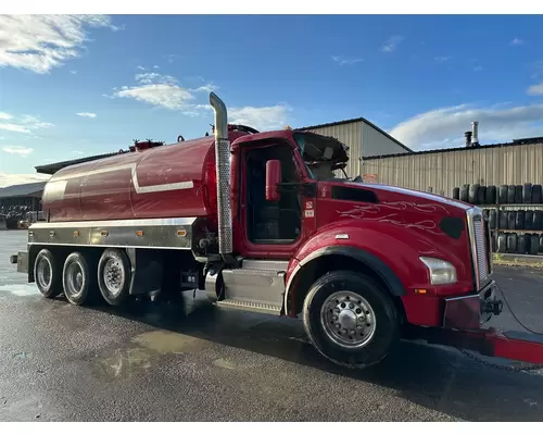 KENWORTH T880 Complete Vehicle