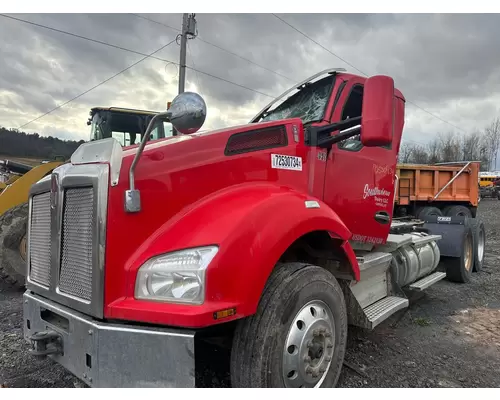 KENWORTH T880 Complete Vehicle