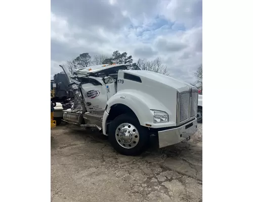 KENWORTH T880 Complete Vehicle