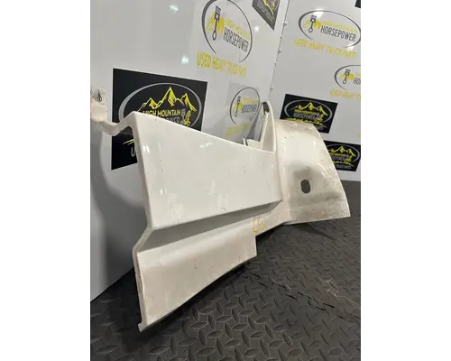 KENWORTH T880 Cowl Panel