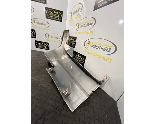 KENWORTH T880 Cowl Panel