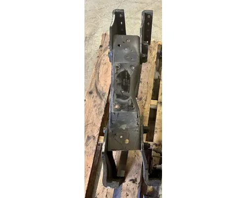 KENWORTH T880 Crossmember