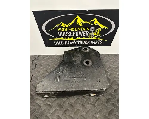 KENWORTH T880 Crossmember