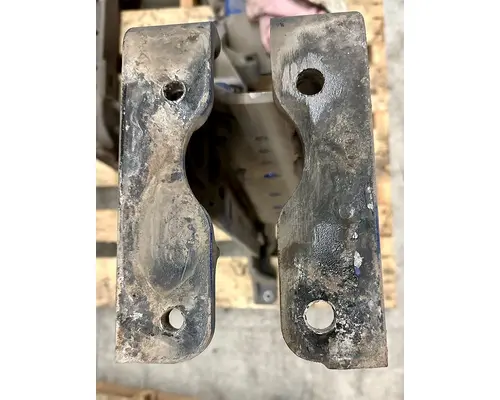 KENWORTH T880 Crossmember