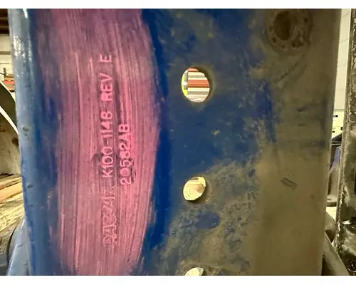 KENWORTH T880 Crossmember