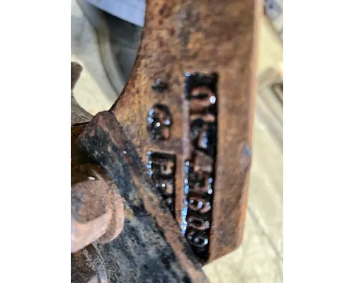 KENWORTH T880 Crossmember