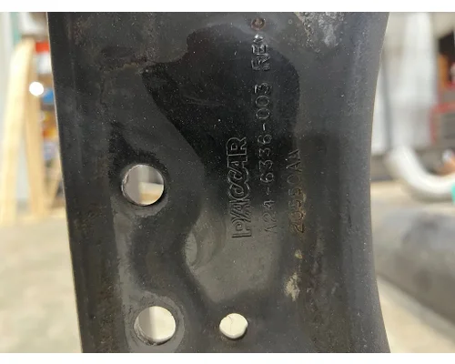 KENWORTH T880 Crossmember