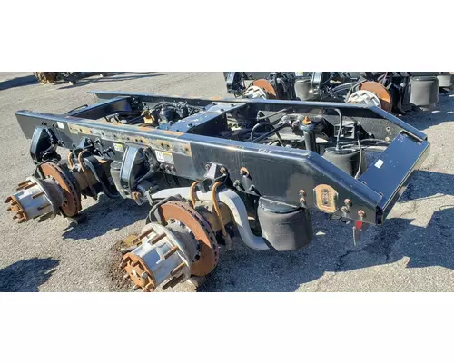 KENWORTH T880 Cutoff Assembly(Housing & Suspension only)