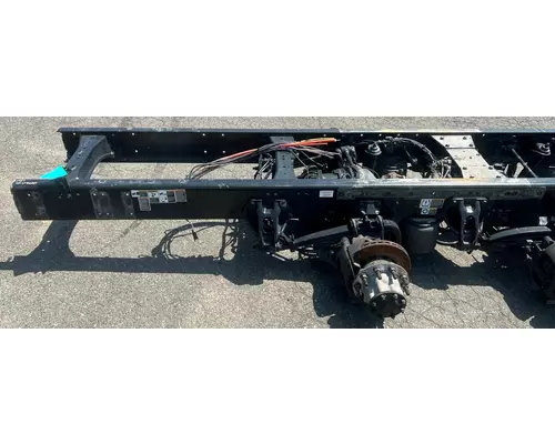 KENWORTH T880 Cutoff Assembly(Housing & Suspension only)