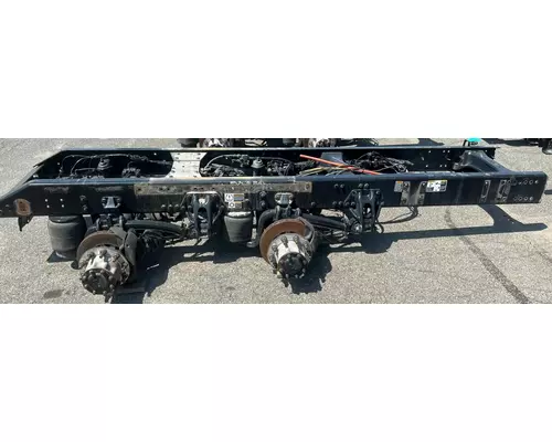 KENWORTH T880 Cutoff Assembly(Housing & Suspension only)