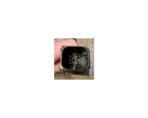 KENWORTH T880 DEF Level Sensor