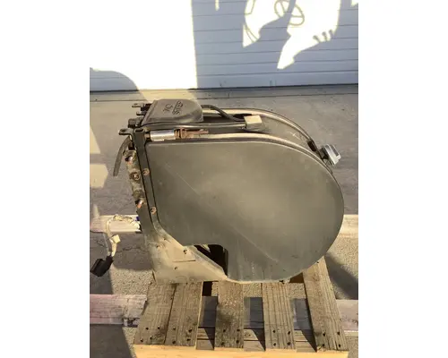 KENWORTH T880 DEF TANK