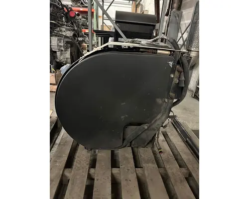 KENWORTH T880 DEF Tank