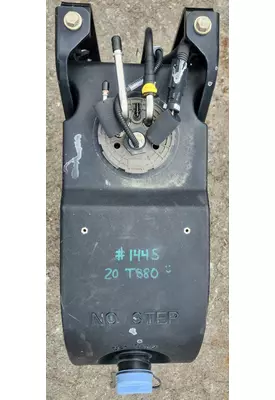 KENWORTH T880 DEF Tank