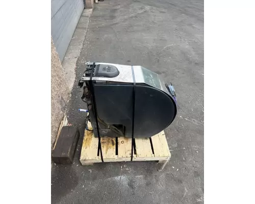 KENWORTH T880 DEF Tank