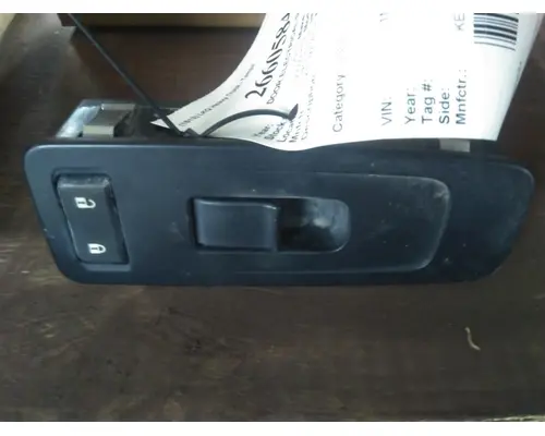 KENWORTH T880 DOOR ELECTRICAL SWITCH
