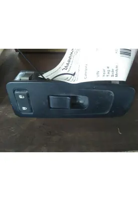 KENWORTH T880 DOOR ELECTRICAL SWITCH
